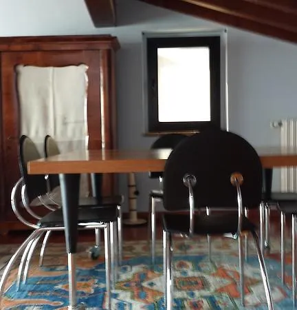 Alojamento de Acomodação e Pequeno-almoço Lago *